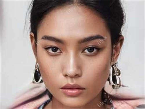 上海华厦柠盟眼科近视矫正多少钱?全飞秒亲民价/半飞秒性价比之选/ICL晶体植入高端定制